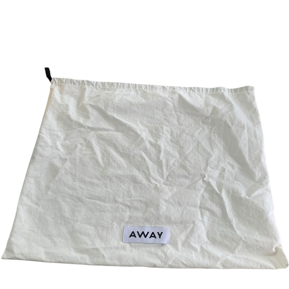 Away Cream Travel Bag